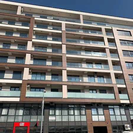 Center Apartment *